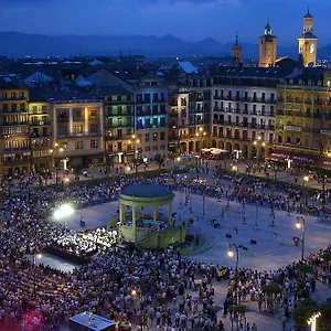 Guest house Iraipe Pamplona Auto Check-in